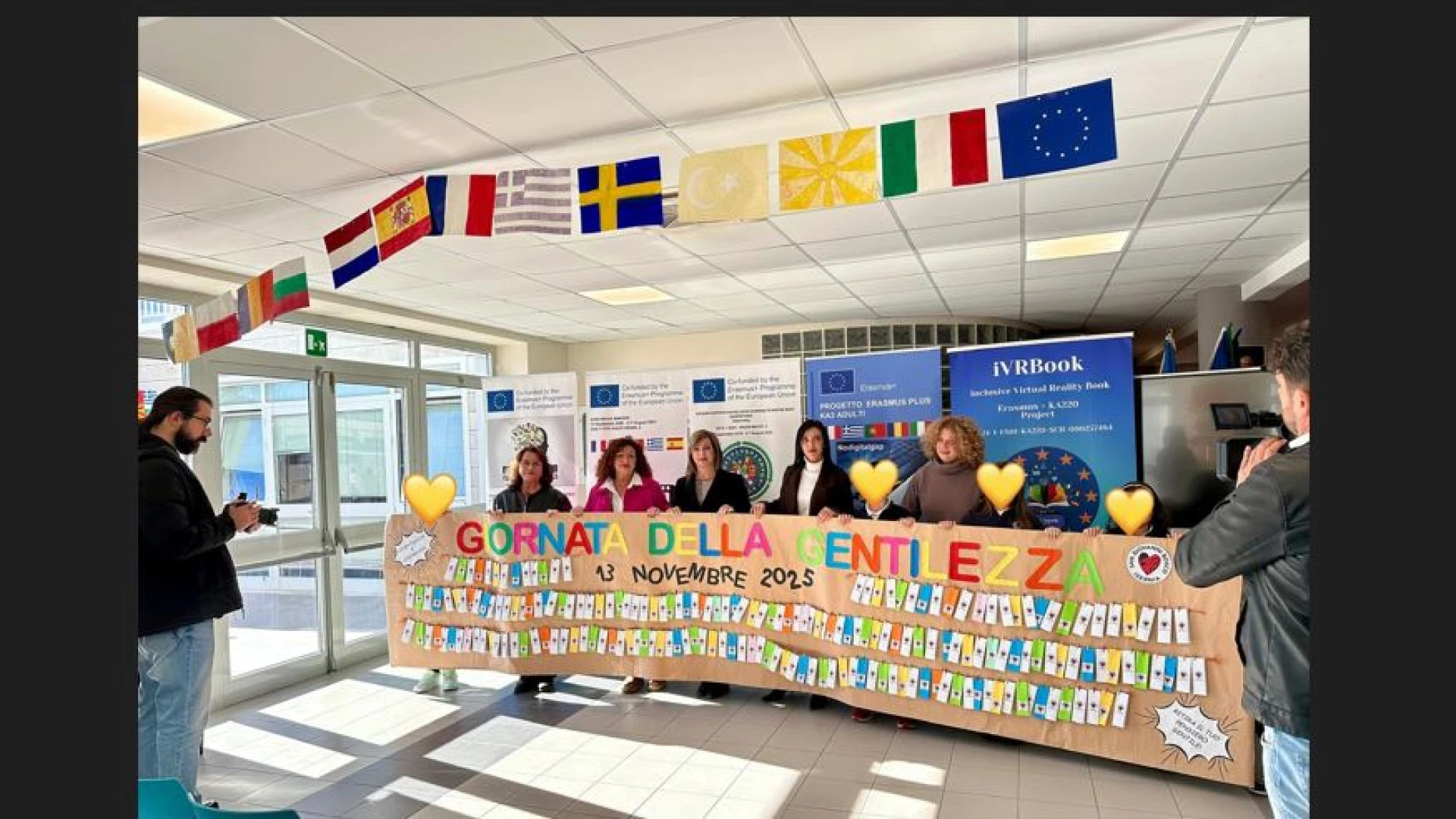 La gentilezza in piazza: l’Istituto Comprensivo “San Giovanni Bosco” diffonde un messaggio di valore per tutta la città